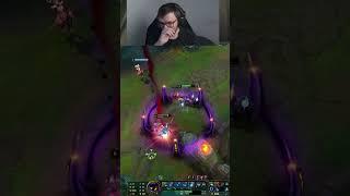 Plus tu montes, plus ton champion devient OP ! ????